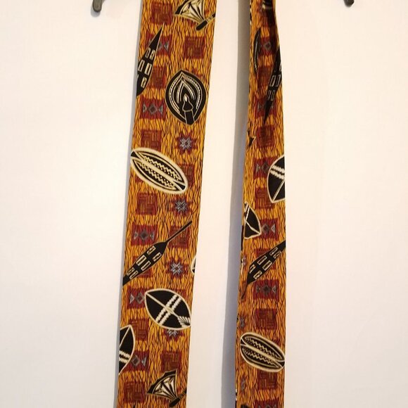 Hand Crafted Ankara Head Wrap Mask and Earrings Burgundy Gold Black 3-pieces - Picture 8 of 8